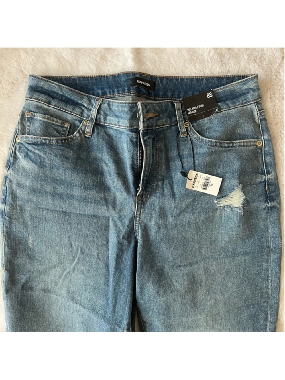 NWT Express 90s Boot Cut Ankle Jeans Raw Hem Size 8S